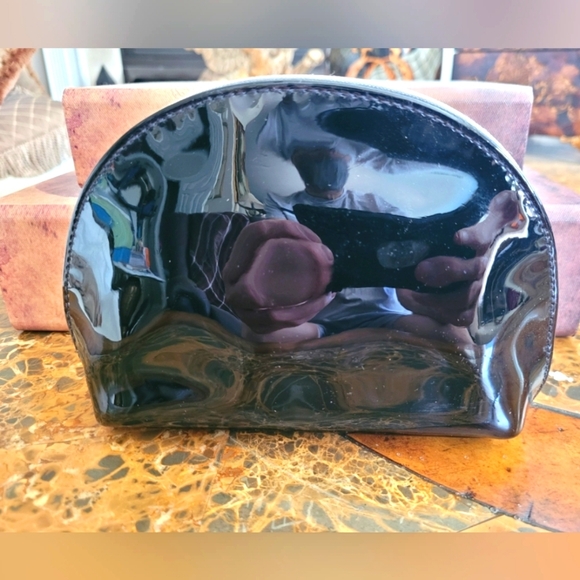 Marc Jacobs Handbags - Marc Jacoobs NWT Black Patent Leather Cosmetic Bag